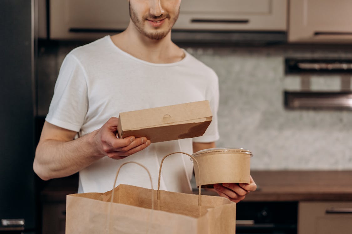 Leak-Proof Lunch Boxes: 7 Options to Avoid Spills